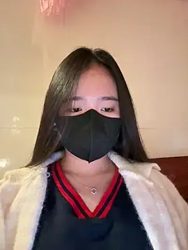 Snapshot of Gwen879 chatting on March 2026 12:06:02 AM Gwen879 online show from March 2026 12:06:02 AM