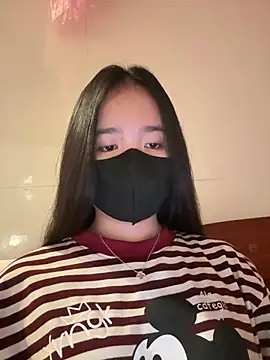 Snapshot of Gwen879 chatting on March 2026 11:37:01 AM Gwen879 online show from March 2026 11:37:01 AM