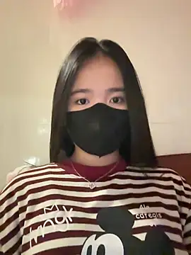 Snapshot of Gwen879 chatting on March 2026 12:27:02 AM Gwen879 online show from March 2026 12:27:02 AM