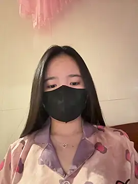 Snapshot of Gwen879 chatting on March 2026 12:03:01 AM Gwen879 online show from March 2026 12:03:01 AM