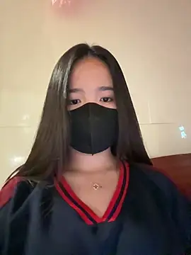 Snapshot of Gwen879 chatting on March 2026 12:25:02 AM Gwen879 online show from March 2026 12:25:02 AM