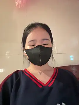 Snapshot of Gwen879 chatting on March 2026 08:37:02 AM Gwen879 online show from March 2026 08:37:02 AM