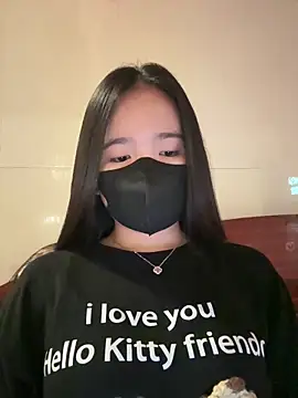 Snapshot of Gwen879 chatting on April 2026 12:46:02 AM Gwen879 online show from April 2026 12:46:02 AM