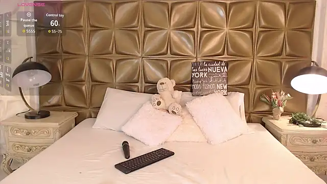 Snapshot of KeisyCamer chatting on April 2026 04:56:01 AM KeisyCamer online show from April 2026 04:56:01 AM