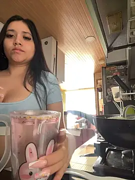 Veronica Wins  online show from April 2026 05:24:02 PM