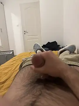 Snapshot of Rggtaha36 chatting on January 2026 04:32:01 PM Rggtaha36 online show from January 2026 04:32:01 PM