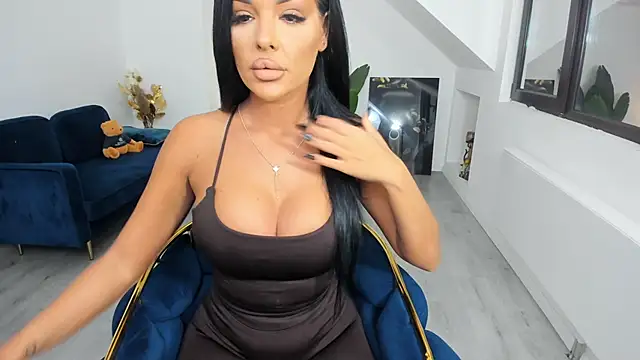 CrazyDollxx online show from January 2026 06:00:02 PM