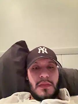 Ser02hot latino online show from February 2026 06:57:02 PM