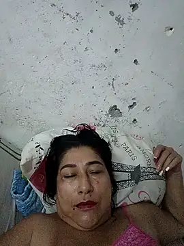 PatriciaGrajales online show from April 2026 05:02:02 PM