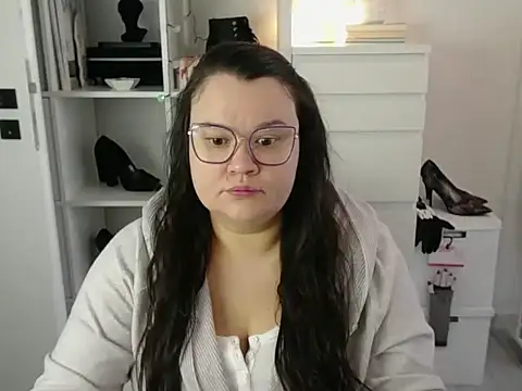 HollyDanceSoul online show from March 2026 07:23:01 AM