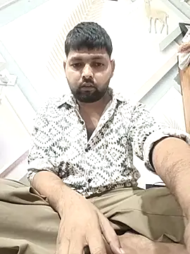 Pulkeet1433 online show from February 2026 02:48:01 PM