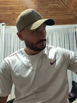 FrancoRossi  online show from February 2026 03:38:02 AM