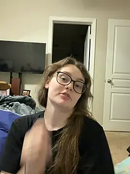 Snapshot of julia4thewin chatting on March 2026 12:03:02 AM julia4thewin online show from March 2026 12:03:02 AM