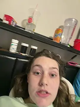 Snapshot of julia4thewin chatting on April 2026 01:47:01 AM julia4thewin online show from April 2026 01:47:01 AM