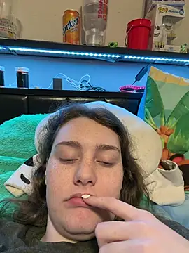 Snapshot of julia4thewin chatting on April 2026 01:15:01 AM julia4thewin online show from April 2026 01:15:01 AM