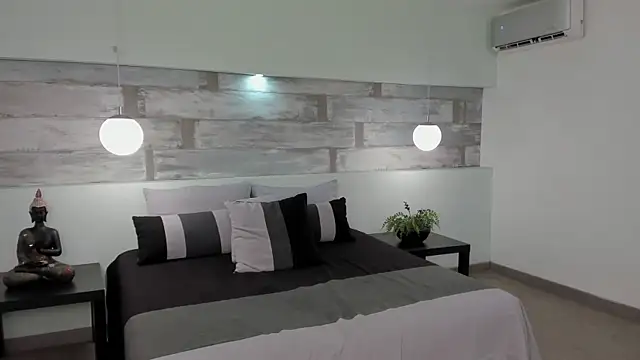 Snapshot of Abriil_cutee chatting on March 2026 04:22:01 PM Abriil cutee online show from March 2026 04:22:01 PM