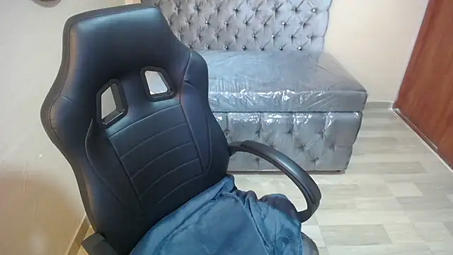 Snapshot of zedin02_a chatting on March 2026 07:30:02 PM zedin02 a online show from March 2026 07:30:02 PM