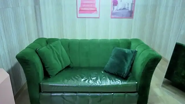 Snapshot of zedin02_a chatting on April 2026 02:50:02 AM zedin02 a online show from April 2026 02:50:02 AM