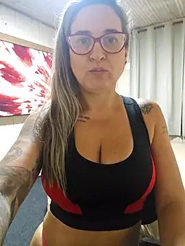 Snapshot of bellafortune69 chatting on April 2026 11:55:02 AM bellafortune69 online show from April 2026 11:55:02 AM