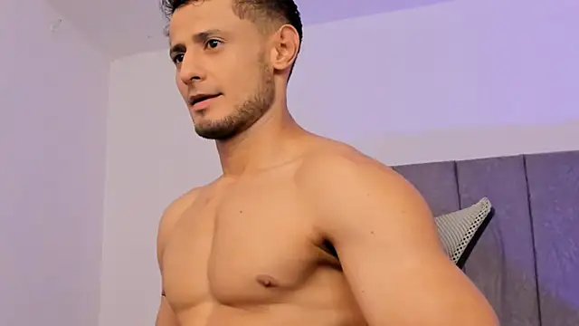 Adonys Lewis  online show from April 2026 05:21:01 AM