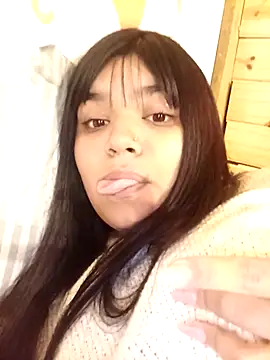 Snapshot of mimita4 chatting on May 2026 11:22:02 PM mimita4 online show from May 2026 11:22:02 PM