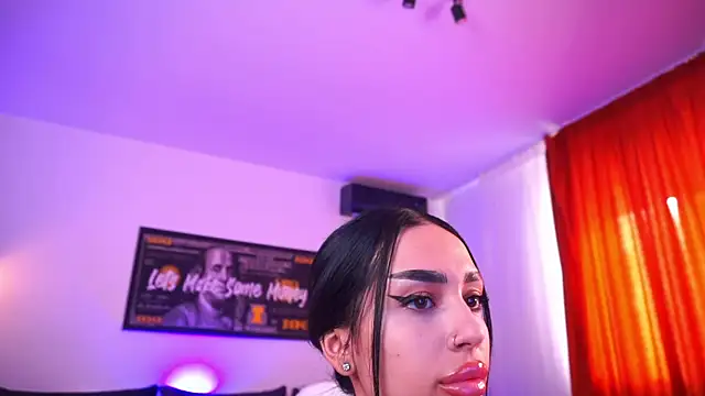 KimNaty online show from February 2026 01:51:02 PM