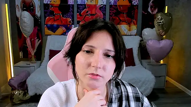 KikaOsterman online show from March 2026 12:07:01 PM