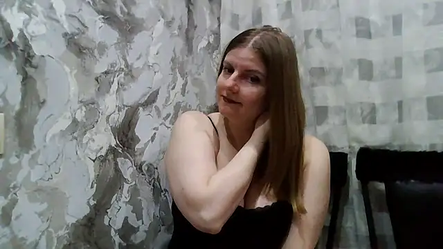 DarkRose0104 online show from April 2026 05:50:02 PM