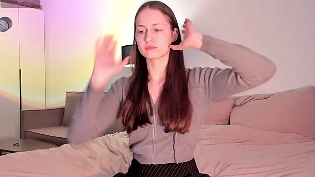 Snapshot of julie_qwerty chatting on March 2026 01:25:01 PM julie qwerty online show from March 2026 01:25:01 PM