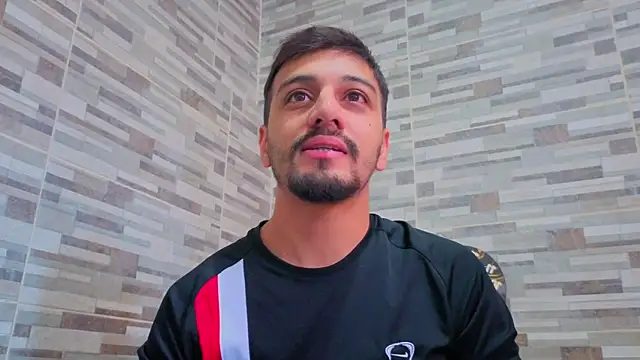 joelcallvil1 online show from April 2026 12:36:01 PM