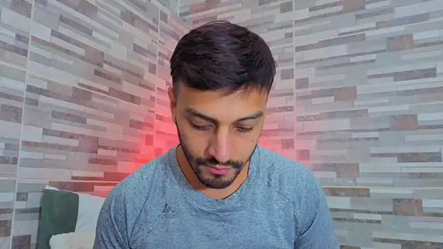 joelcallvil1 online show from May 2026 12:59:01 AM
