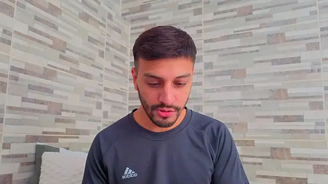 joelcallvil1 online show from May 2026 08:03:02 PM