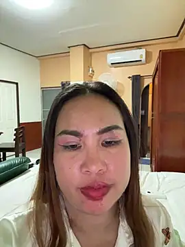 Ponthip online show from February 2026 08:56:02 PM