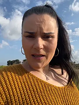 Snapshot of Alice_Dan chatting on March 2026 04:22:01 PM Alice Dan online show from March 2026 04:22:01 PM