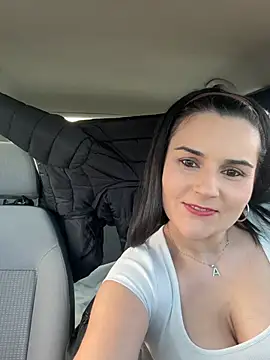 Snapshot of Alice_Dan chatting on March 2026 05:01:02 PM Alice Dan online show from March 2026 05:01:02 PM