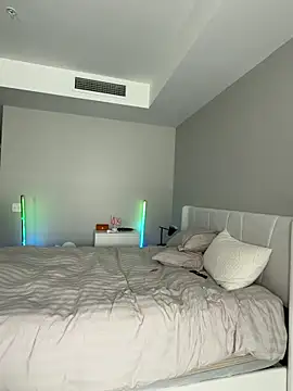 Snapshot of juliasweettits chatting on April 2026 10:51:02 PM juliasweettits online show from April 2026 10:51:02 PM