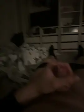 Snapshot of NotatingGrinder chatting on March 2026 12:28:01 AM NotatingGrinder online show from March 2026 12:28:01 AM