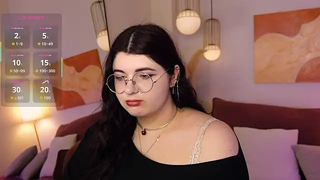 Snapshot of Siena_aa chatting on April 2026 08:50:01 PM Siena aa online show from April 2026 08:50:01 PM