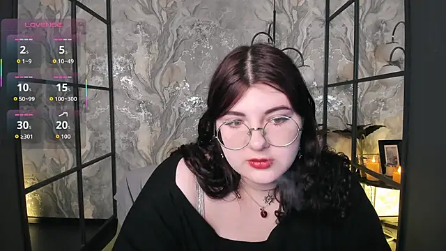 Snapshot of Siena_aa chatting on April 2026 09:19:01 PM Siena aa online show from April 2026 09:19:01 PM