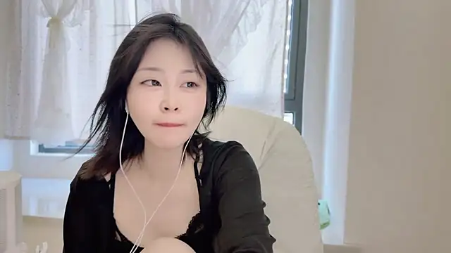 Snapshot of Onefiona chatting on July 2026 07:24:01 AM Onefiona online show from July 2026 07:24:01 AM