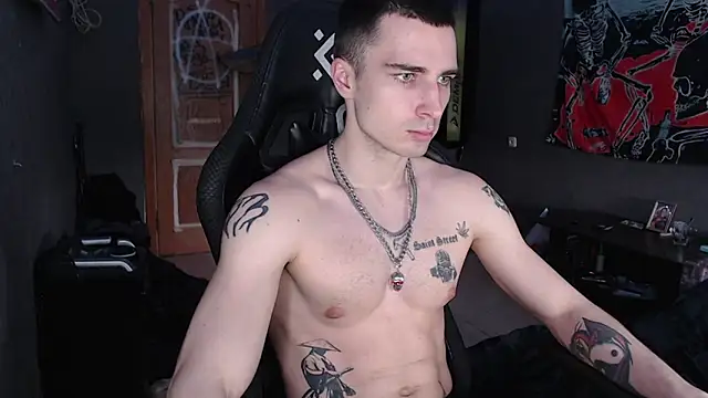 Snapshot of Jack_loveeee chatting on April 2026 01:13:02 PM Jack loveeee online show from April 2026 01:13:02 PM