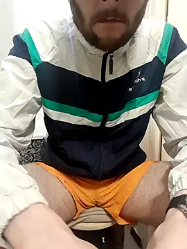 Snapshot of 80julien chatting on January 2026 06:34:02 PM 80julien online show from January 2026 06:34:02 PM