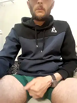 Snapshot of 80julien chatting on March 2026 10:26:01 PM 80julien online show from March 2026 10:26:01 PM