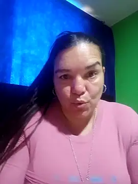 Snapshot of lee_hot chatting on February 2026 03:21:02 PM lee hot online show from February 2026 03:21:02 PM