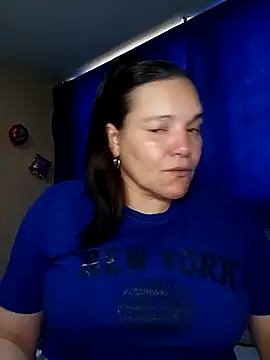 Snapshot of lee_hot chatting on February 2026 09:05:02 PM lee hot online show from February 2026 09:05:02 PM