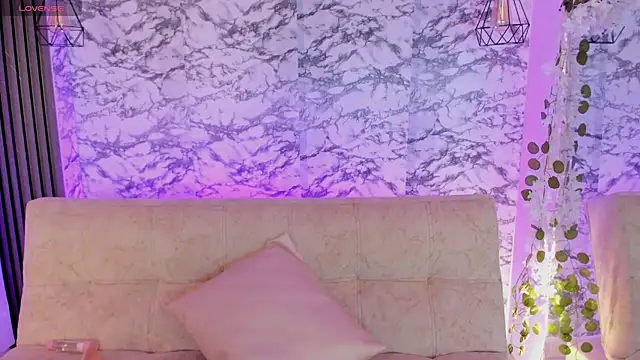 soffi joness23 online show from February 2026 07:34:02 PM