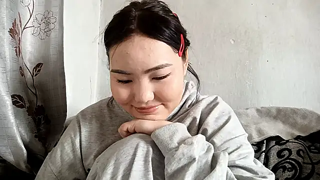 MollyAsian online show from February 2026 06:22:01 AM