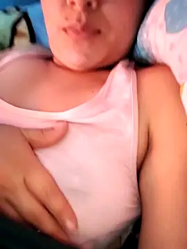 Snapshot of THALASSA_DIOSA chatting on April 2026 01:58:02 PM THALASSA DIOSA online show from April 2026 01:58:02 PM