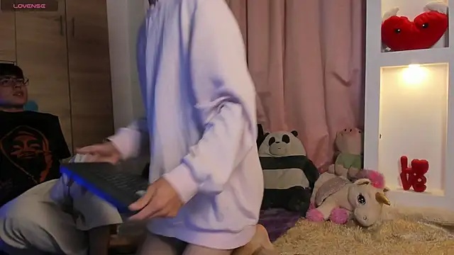 Snapshot of Maiky_Cooper01 chatting on April 2026 06:38:01 AM Maiky Cooper01 online show from April 2026 06:38:01 AM