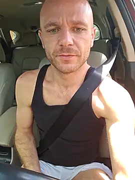 Snapshot of FrankieFuckMe chatting on April 2026 03:50:02 PM FrankieFuckMe online show from April 2026 03:50:02 PM